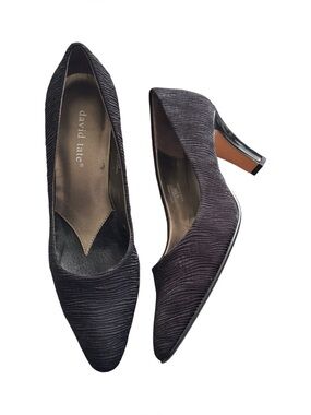 David Tate Black Textured Pointed-Toe Kitten Heels